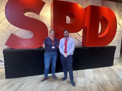 (von links) Direktkandidatin Christine Treublut und Mario Caraggiu